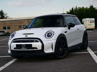 mini cooper se aut / leather / sunroof / navi pro / yours / full