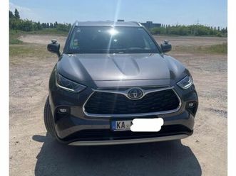 toyota highlander 2.5-l hybrid luxury
