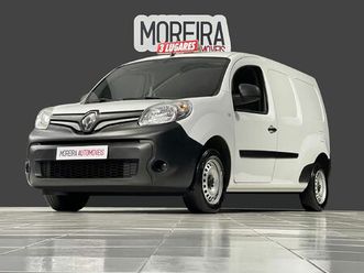 <li class=breadcrumbs-module_list-item__zg-6q renault kangoo 1.5 dci maxi business 3l </ol>