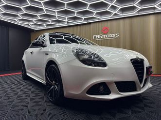 li-class-breadcrumbs-module-list-item-zg-6q-alfa-romeo-giulietta-2-0-jtdm-distinctive