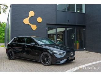 mercedes classe a 180 d amg facelift line toit pano jantes 19