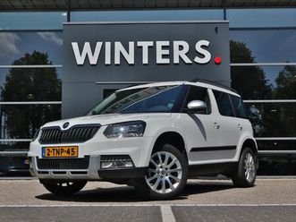 skoda yeti outdoor 1.2 tsi ambition | navigatie | cruise | trekhaak | bluetooth |