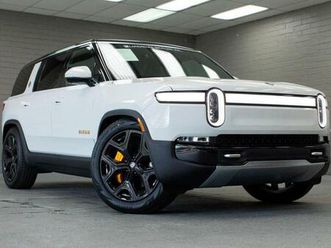 2023-rivian-r1s-adventure