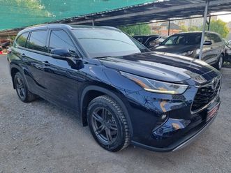 toyota highlander 3.5 platinum* awd* 6+ 1*