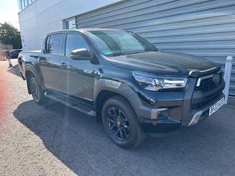TOYOTA HILUX toyota-hilux-invincible-x-pickup's-2-8-d-4d-invincible-x-auto-4wd-euro-6-start-stop-4dr
