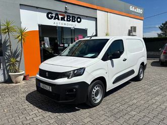 <li class=breadcrumbs-module_list-item__zg-6q peugeot partner 1.5 bluehdi premium longa </ol>