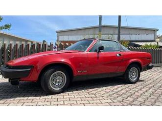 1980-triumph-tr7-rouge-manuel-5-vitesses-conduite-a-gauc