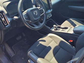 volvo-xc40-t4-190-cv