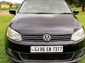 volkswagen vento 1.6l highline 2011