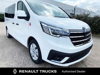 9 seat l2h1 minibus from 1.99% flat rate