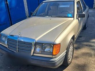 mercedes-260e-w124-h-zulassung-tuv-neu-oldtimer-kaum-rost