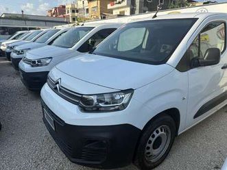 bluehdi 100 van m worker (1000kg)