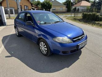 chevrolet-lacetti-1-4-16v-elite-ac