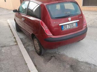 lancia y per neopatentati