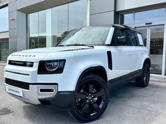 land rover defender 110 3.0d i6 mhev x-dynamic se awd 200cv auto del 2024 usata a pesaro