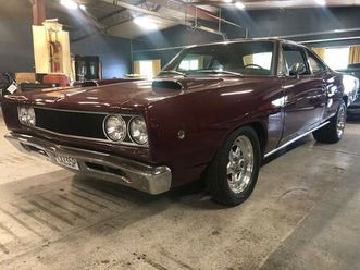 deluxe coupé 4.5 v8 torqueflite