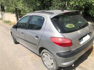 shitet ose nderrohet me motorr