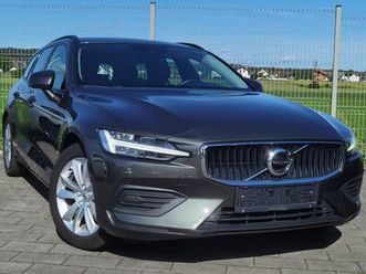 volvo v60 d3 momentum fulled-temp-lane-virtual-navi-pdc-metalik-17c-, 2019 god.