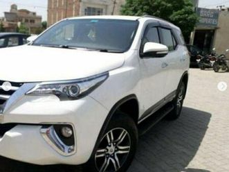 toyota fortuner 3.0 4x2 at 2014