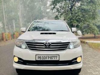 toyota fortuner 3.0 4x2 at 2016