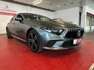 *1. hand + led + ambiente