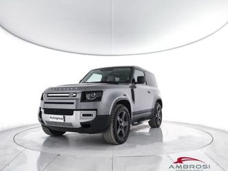 land rover defender 130 3.0d i6 mhev se awd 250cv auto 5p.ti del 2022 usata a corciano