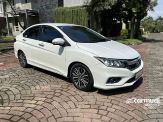 HONDA CITY 2017-honda-city-1-5-e-sedan