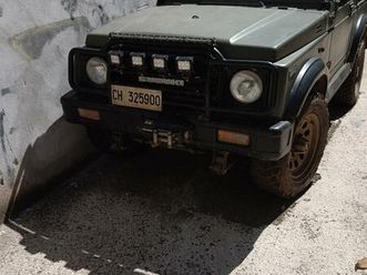 suzuki samurai - 1989