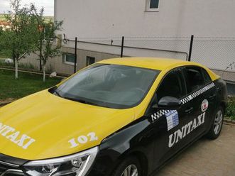 vand-taxi-cu-licenta-si-masina-viisoara