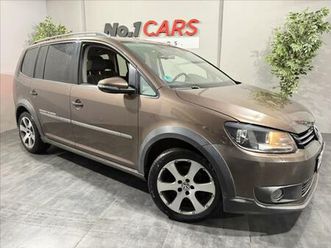 volkswagen touran 2,0 tdi cross 7 míst