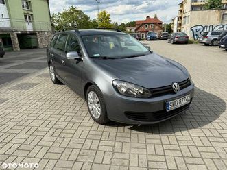 VOLKSWAGEN GOLF SW volkswagen-golf-v-1-6-trendline