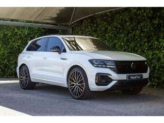 volkswagen-touareg-3-0-tsi-e-hybrid-r