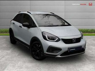 1.5 i mmd hybrid crosstar advance 5dr ecvt