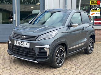 ligier brommobiel js60 chic sun airco|stuurbekrachtiging|