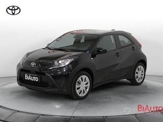 toyota-aygo-x-1-0-vvt-i-72-cv-5-porte-active