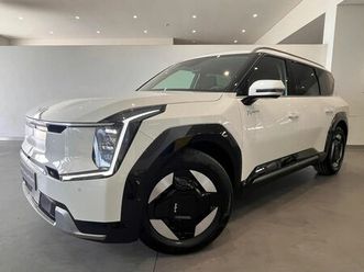 <li class=breadcrumbs-module_list-item__zg-6q kia ev9 98.8 kwh 1st edition </ol>