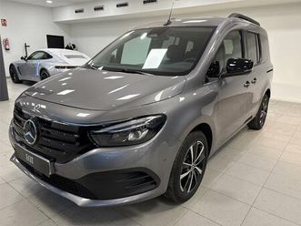 MERCEDES EQT 200 mercedes-benz-eqt-200-45-kwh