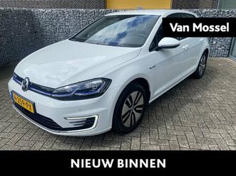 VOLKSWAGEN E-GOLF e-dition-136-pk-automaat-navigatie-parkeersensoren-adaptive-cruise-control-led