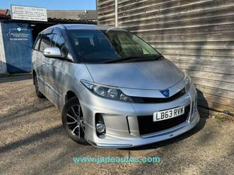 2-4-vvti-aeras-premium-edition-hybrid