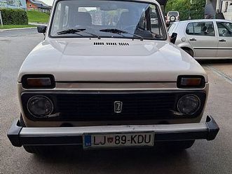 lada niva 1700 i 4x4