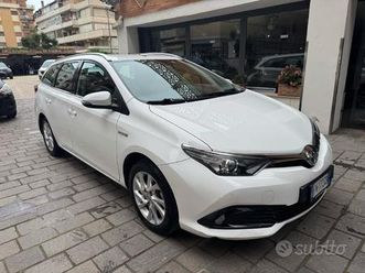 toyota-auris-1-8-hybrid-active-ex-taxi