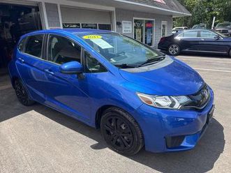 2017-honda-fit-lx