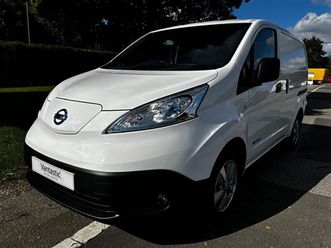 80kw tekna van auto 40kwh alloys sat nav fully electric