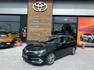 auris-touring-sports-1-8-hybrid-active