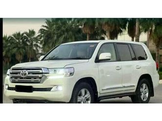 toyota land cruiser lc200 vx 2013