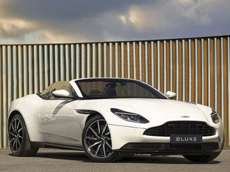 2019 aston martin db11