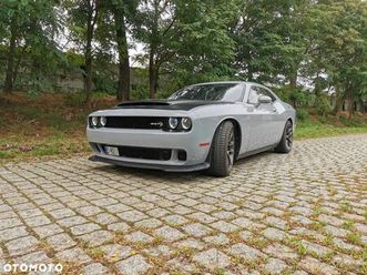 dodge challenger 6.4 scat pack