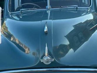 morris minor split screen series ll 1956 4 door saloon grey red seats & trim