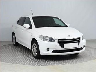 peugeot 301 1.2 vti, čr,1.maj