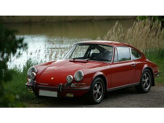 1970 porsche 911 rouge manuel, 5 vitesses conduite à gauc...